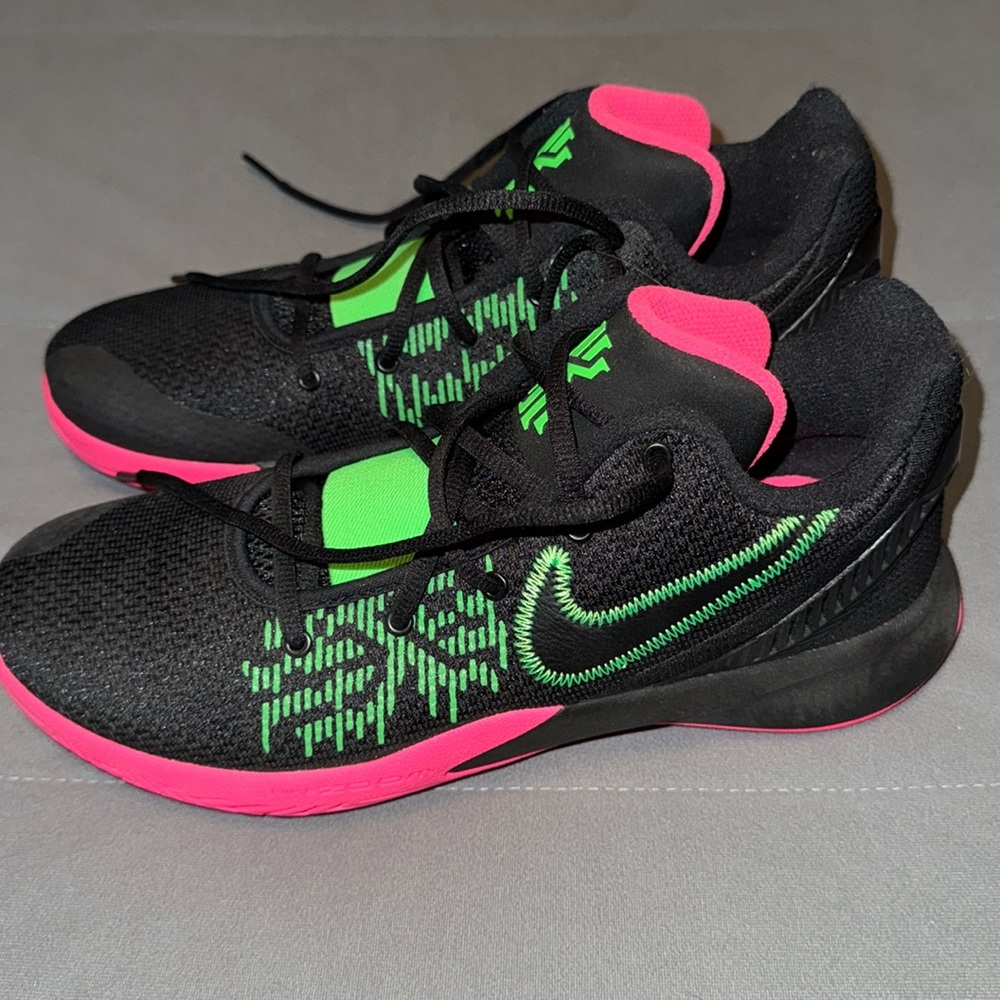Nike Kyrie Flytrap 2